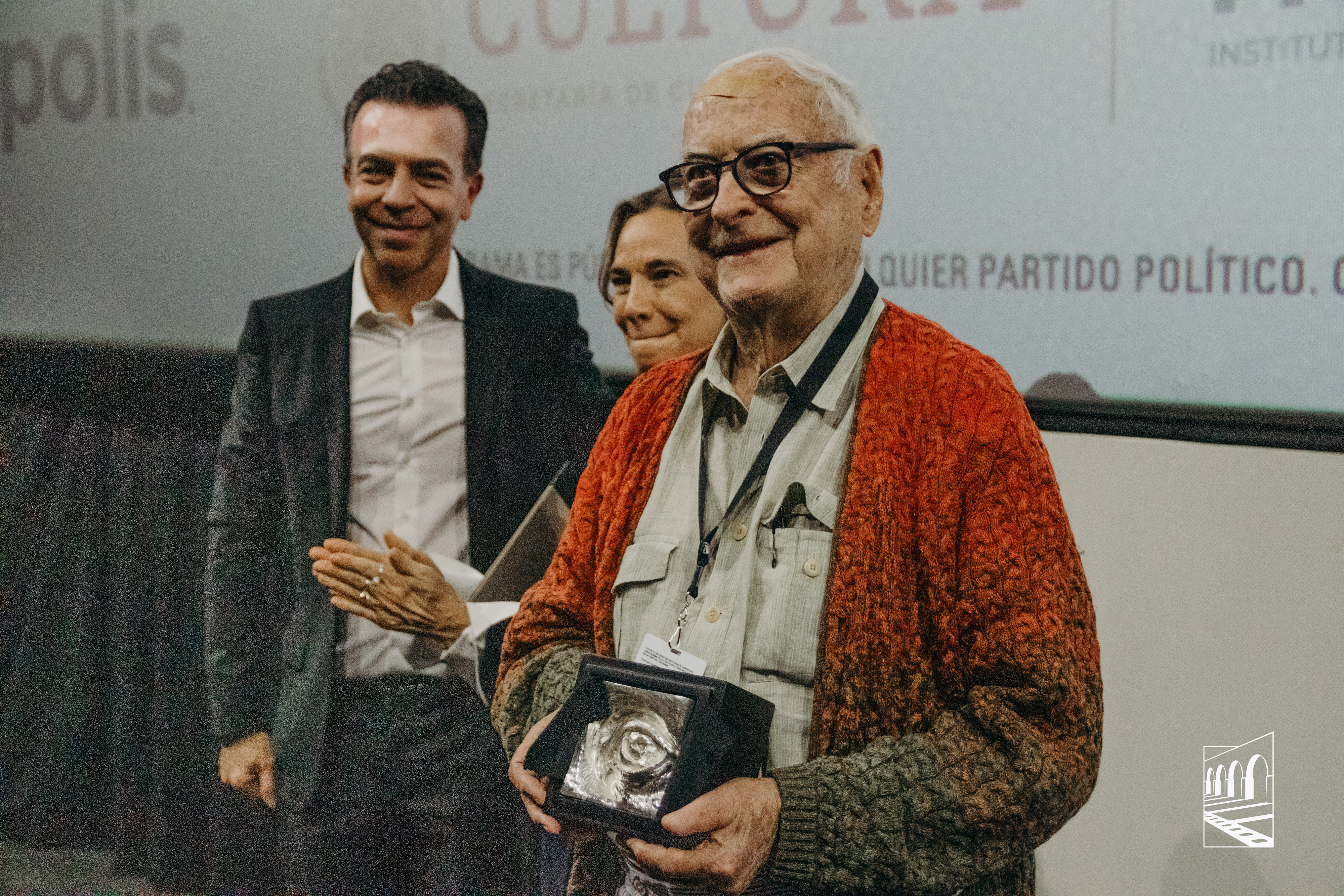 Premiación Ojo de Plata a James Ivory