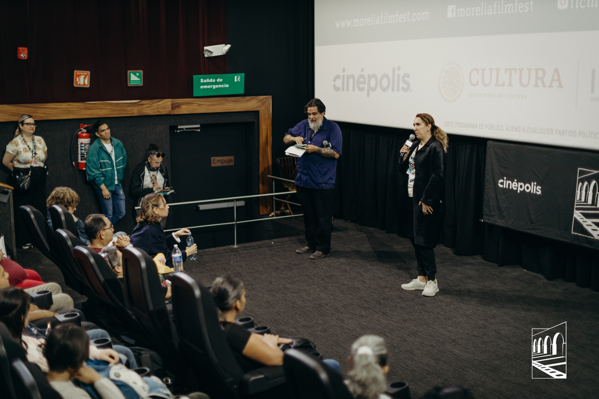 Función espacial LLÉVAME EN TUS BRAZOS en el 21er FICM