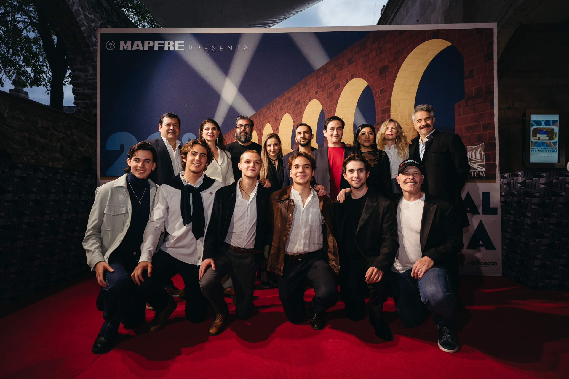 Alfombra roja de HOMBRES ÍNTEGROS