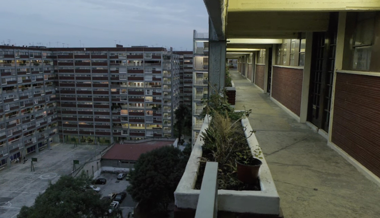  Elevador (2012, dir. Adrián Ortiz Maciel)