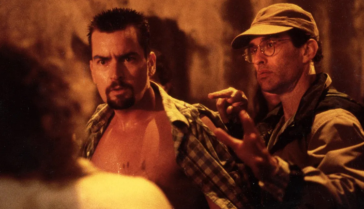 ¡Han llegado! (1996, dir. David Twohy)