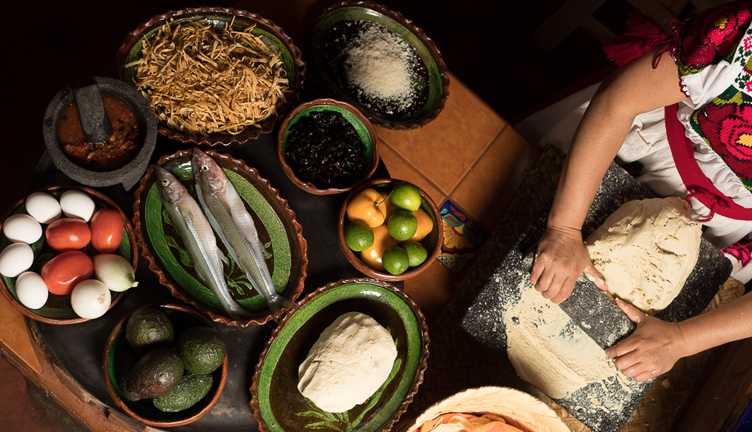Cocineras y cocineros tradicionales de Michoacán