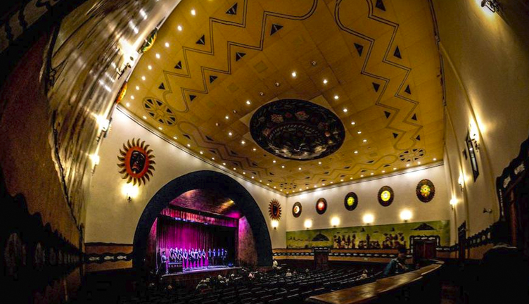 Teatro Emperador Caltzontzin en Pátzcuaro
