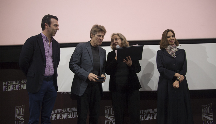 Alejandro Ramirez Magaña Willem Dafoe Daniela Michel Guadalupe Ferrer