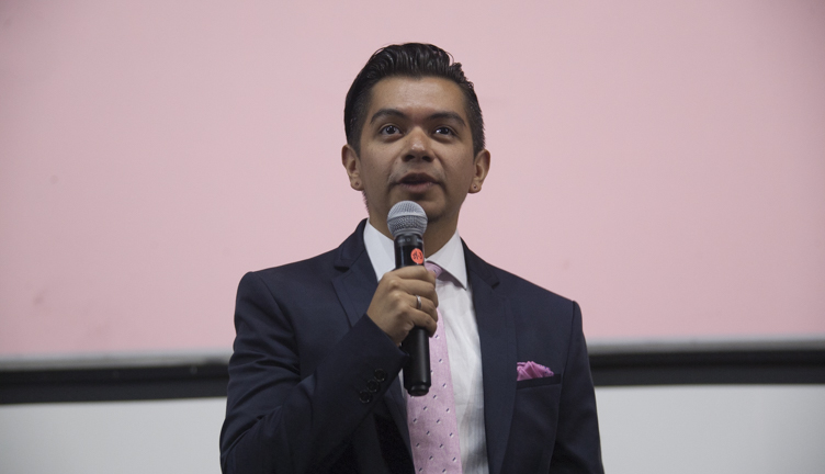 Sergio Flores Thorija