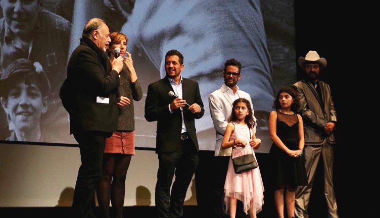 Cómprame un revólver (2018, dir. Julio Hernández Cordón)