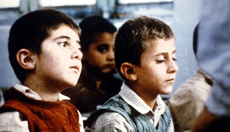 ¿Dónde está la casa de mi amigo? (1987, dir. Abbas Kiarostami)