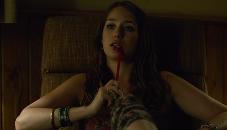 Lola Kirke