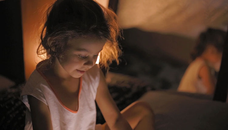 Time Out México presenta el cortometraje ARRIBA DE LAS NUBES