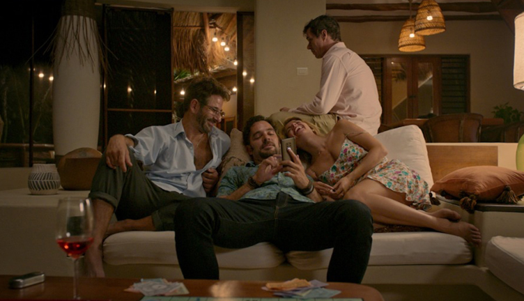 Amalgama (2020, dir. Carlos Cuarón)