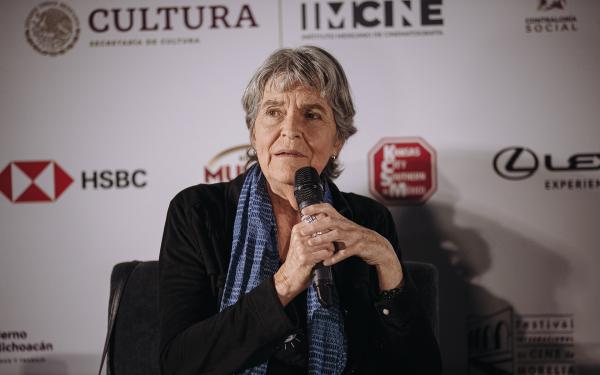María Novaro