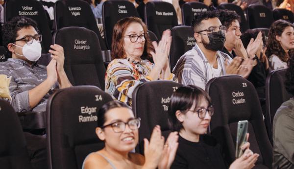 Develación de butaca Claire Denis