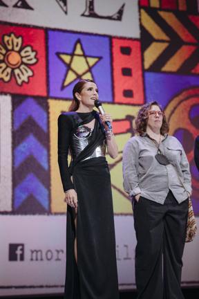 Karla Souza, María Reneé Prudencio
