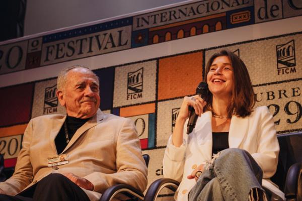 Enrique Barruel, Marie Benito