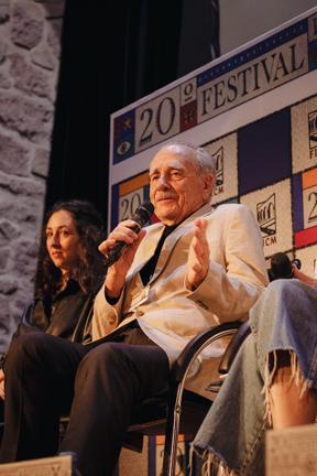 Flavia Martínez, Enrique Barruel