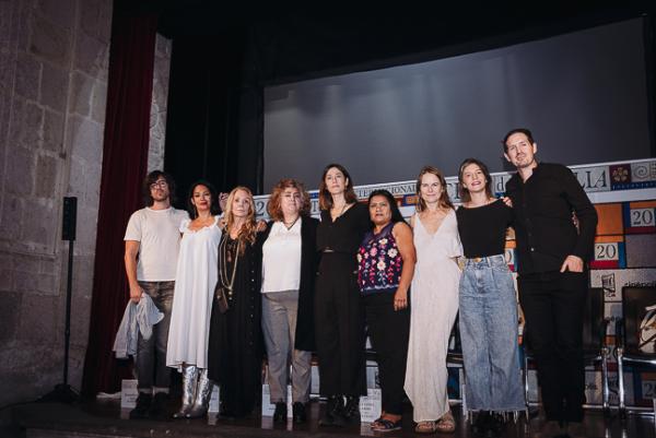 Elenco de MANTO DE GEMAS