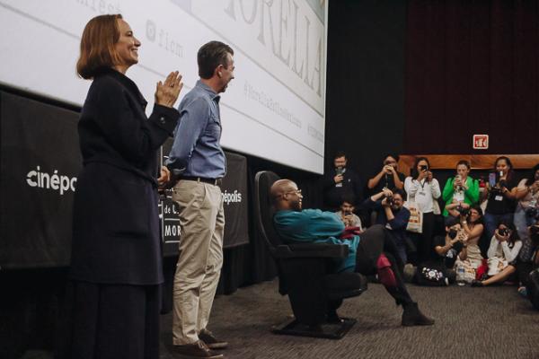Daniela Michel, Alejandro Ramírez, Barry Jenkins