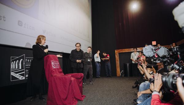 Daniela Michel, Carlos Carrera