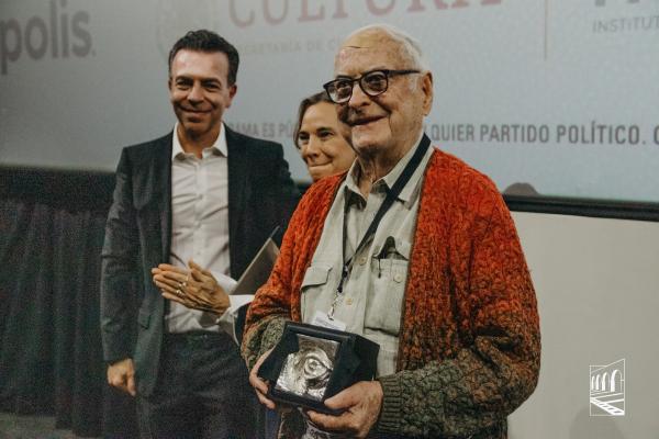 Premiación Ojo de Plata a James Ivory