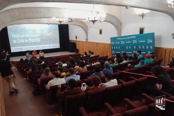 Presentación de REBELADAS 