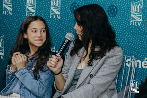 Naima Santíes, Lila Avilés 