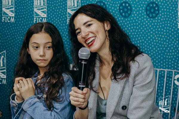 Naima Santíes, Lila Avilés 
