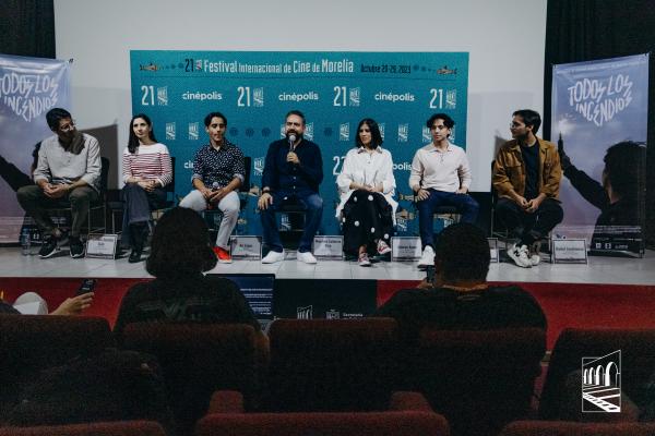 Francisco Sánchez Solis, Araceli Velázquez, Ari López, Mauricio Calderón Rico, Ximena Ayala, Sebastián Rojano, Daniel Loustaunau