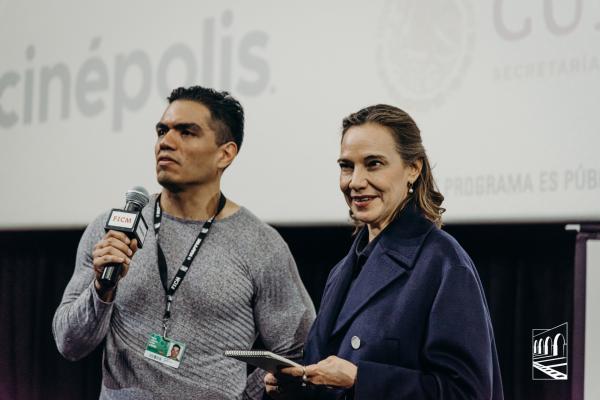 Ehsan Khoshbakht, Daniela Michel