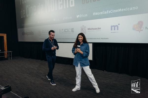 Alejandro Ramírez, Vicky Clay-Mendoza