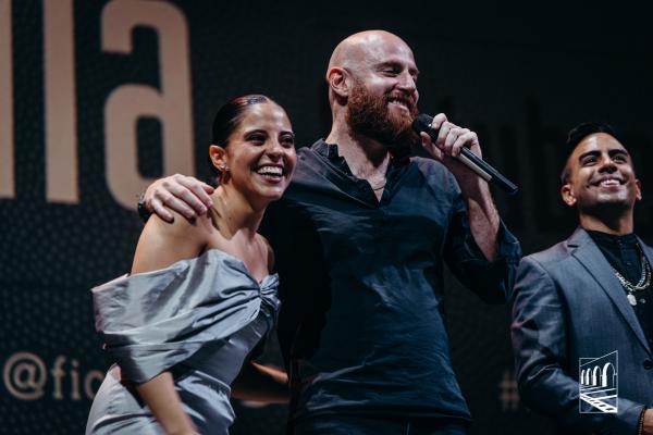 Carlos Santos, Diana Carreiro