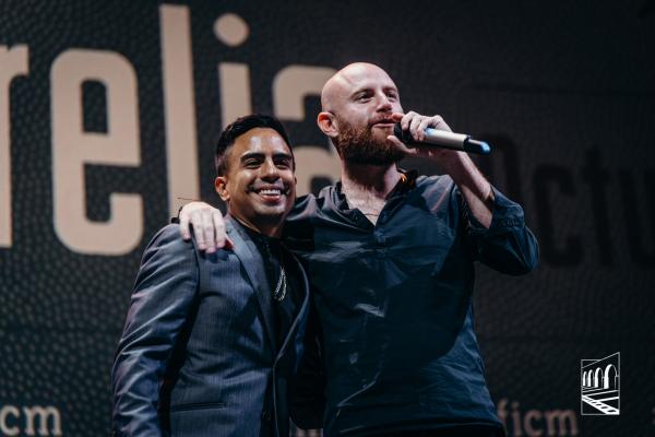 Carlos Santos, Guillermo Dorantes