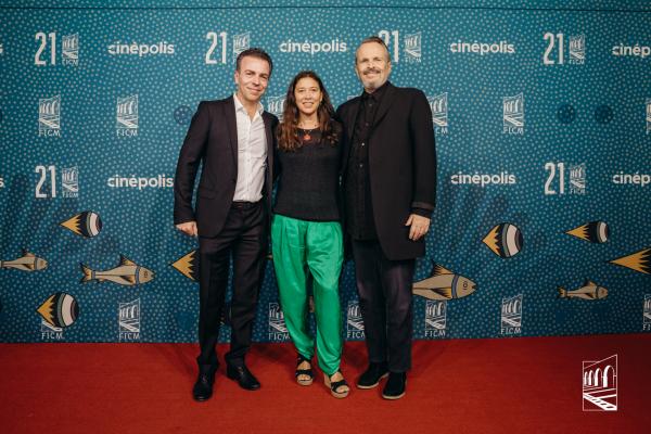 Alejandro Ramírez, Victoria Clay Mendoza, Miguel Bosé