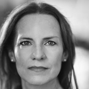 Sonja Wolf